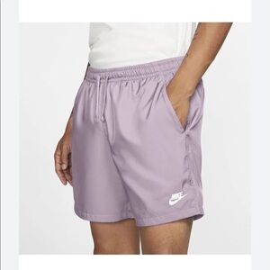 Men’s Nike woven shirt